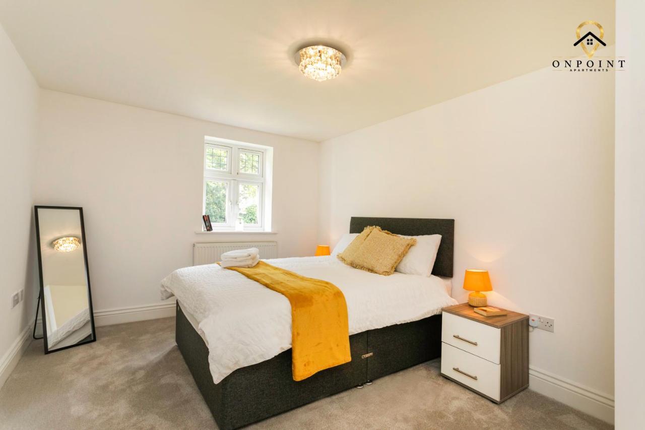 ✰Onpoint -Large 2 Bedroom Apt With Parking!✰ 诺丁汉 外观 照片
